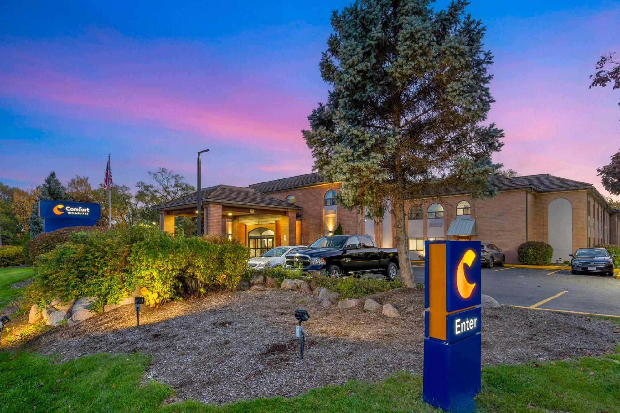 Comfort Inn & Suites Mundelein-Vernon Hills Exteriör bild
